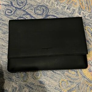 VON HOLZHAUSEN Apple MacBook pro 13" Black Leather Portfolio Sleeve Cover Ipad